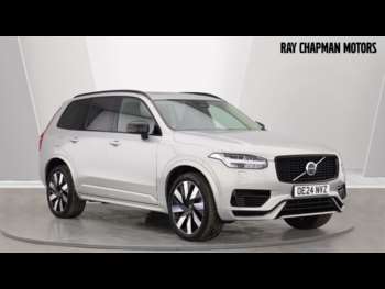 (24) - T8 PHEV AWD Ultra Dark (Seat Massage, Sunroof, 360 Cam, Bowers & Wilkins) 5-Door