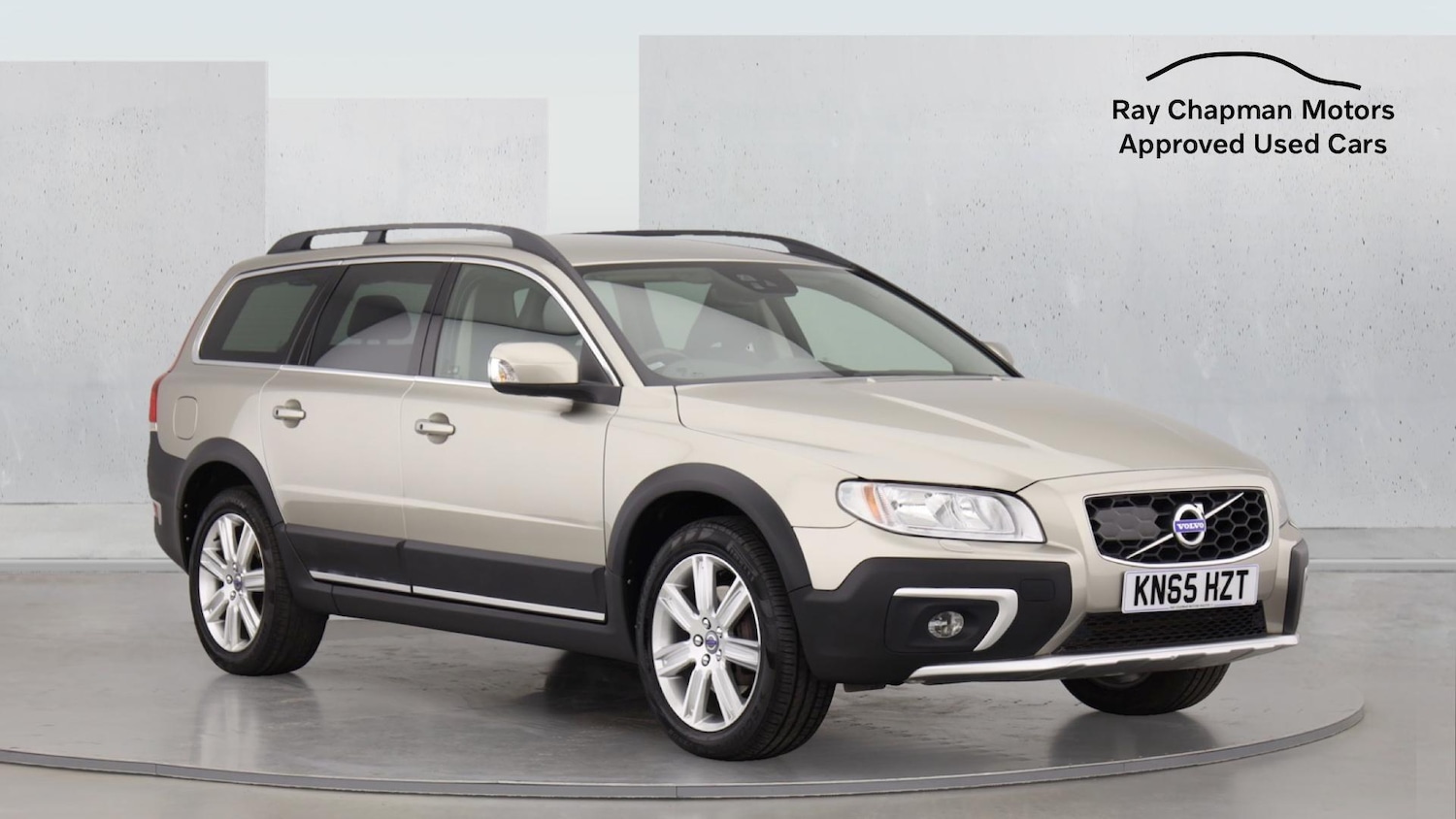 Used Volvo XC70 2015 for sale - 76327346: Photo 1