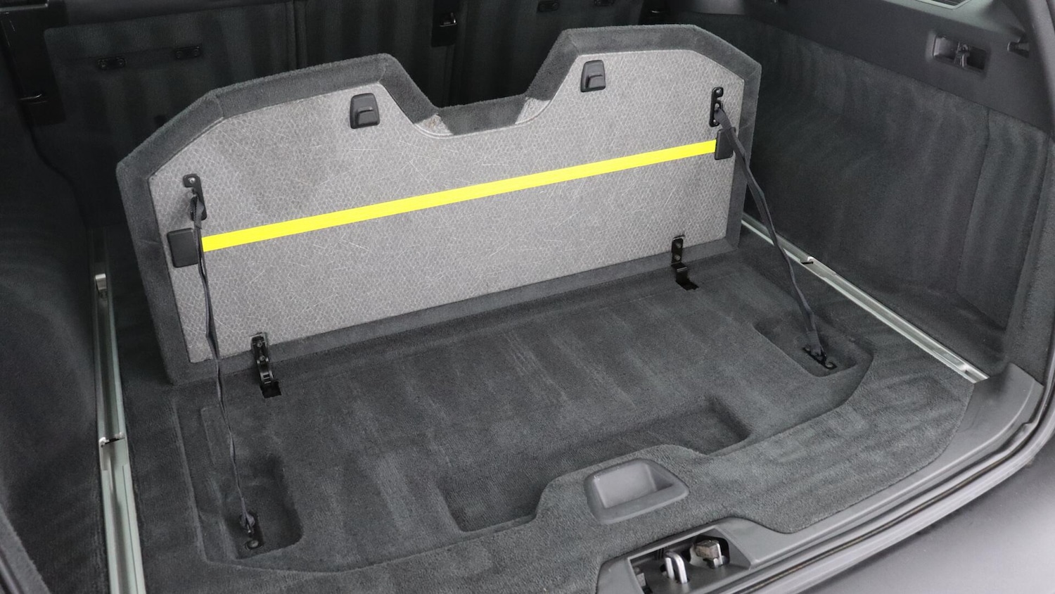 Used Volvo XC70 2015 for sale - 76327346: Photo 42