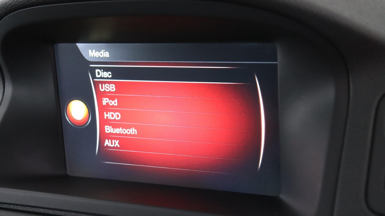 Used Volvo XC70 2015 for sale - 76327346: Photo 54