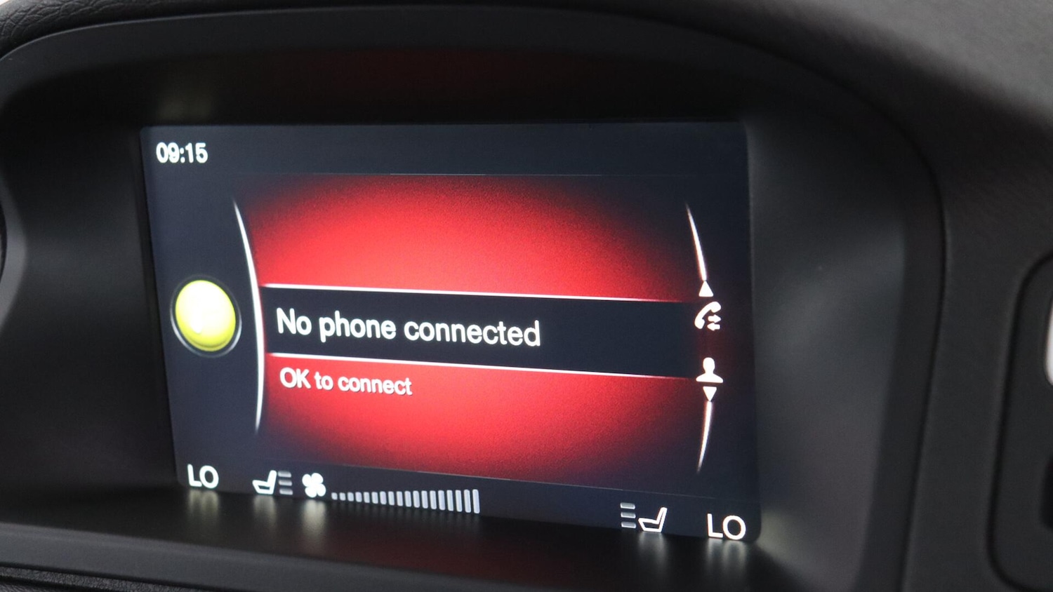 Used Volvo XC70 2015 for sale - 76327346: Photo 55