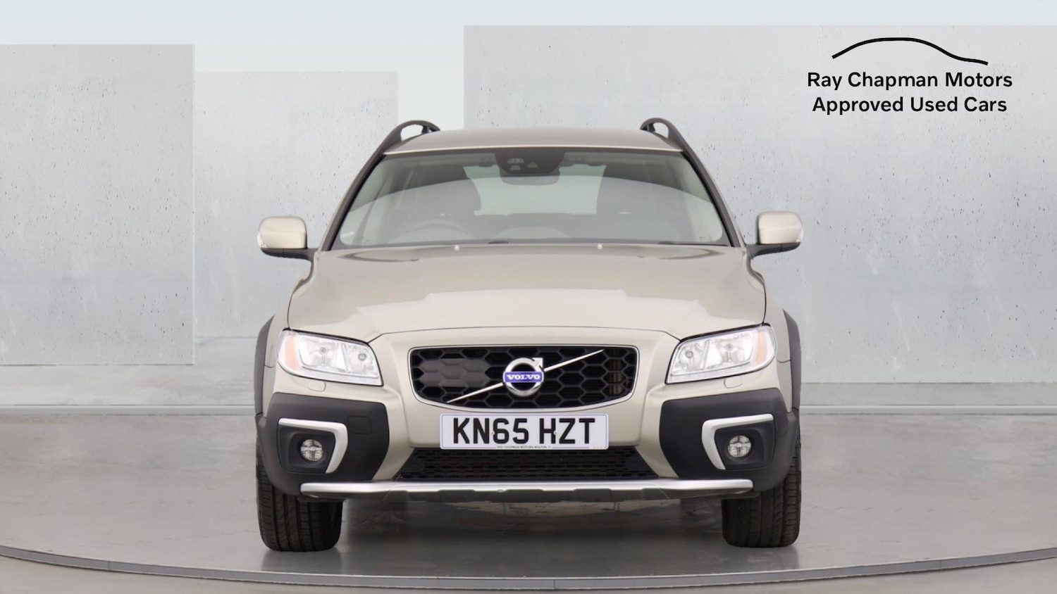 Used Volvo XC70 2015 for sale - 76327346: Photo 8