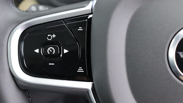 Used Volvo XC60 2025 for sale - 76238725: Photo 21