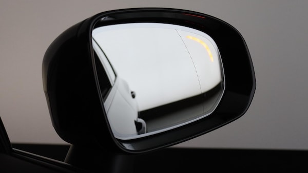Used Volvo XC60 2025 for sale - 76238725: Photo 32
