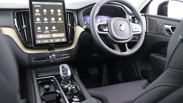 Used Volvo XC60 2025 for sale - 76238725: Photo 45