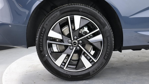 Used Volvo XC60 2025 for sale - 76238725: Photo 9
