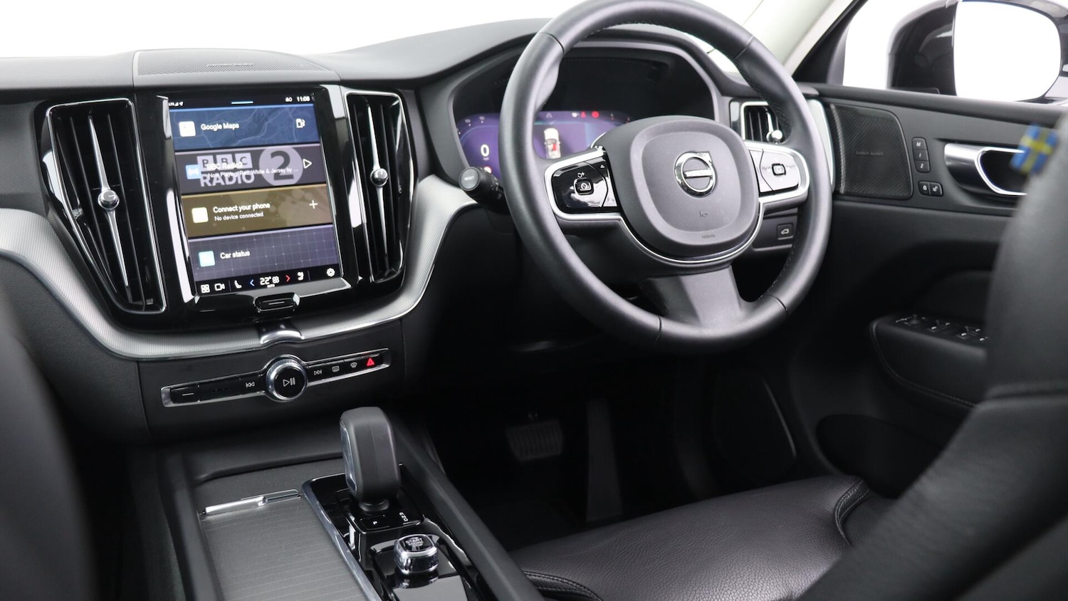Used Volvo XC60 2022 for sale - 76072458: Photo 45