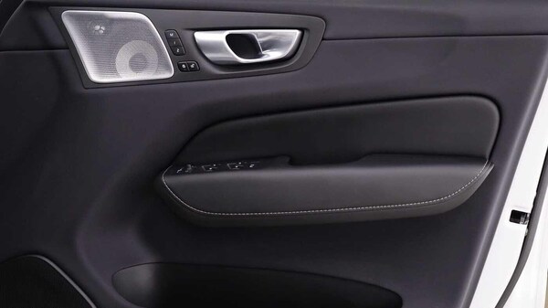 Used Volvo XC60 2024 for sale - 76200071: Photo 31