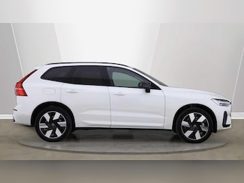 Used Volvo XC60 2024 for sale - 76200071: Photo 3