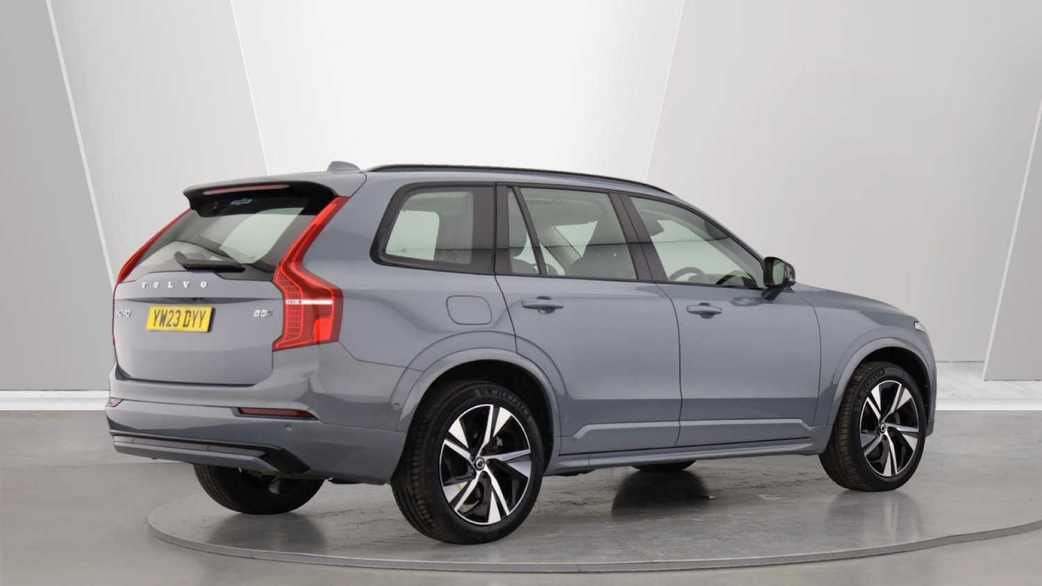 Used Volvo XC90 2023 for sale - 76085022: Photo 2
