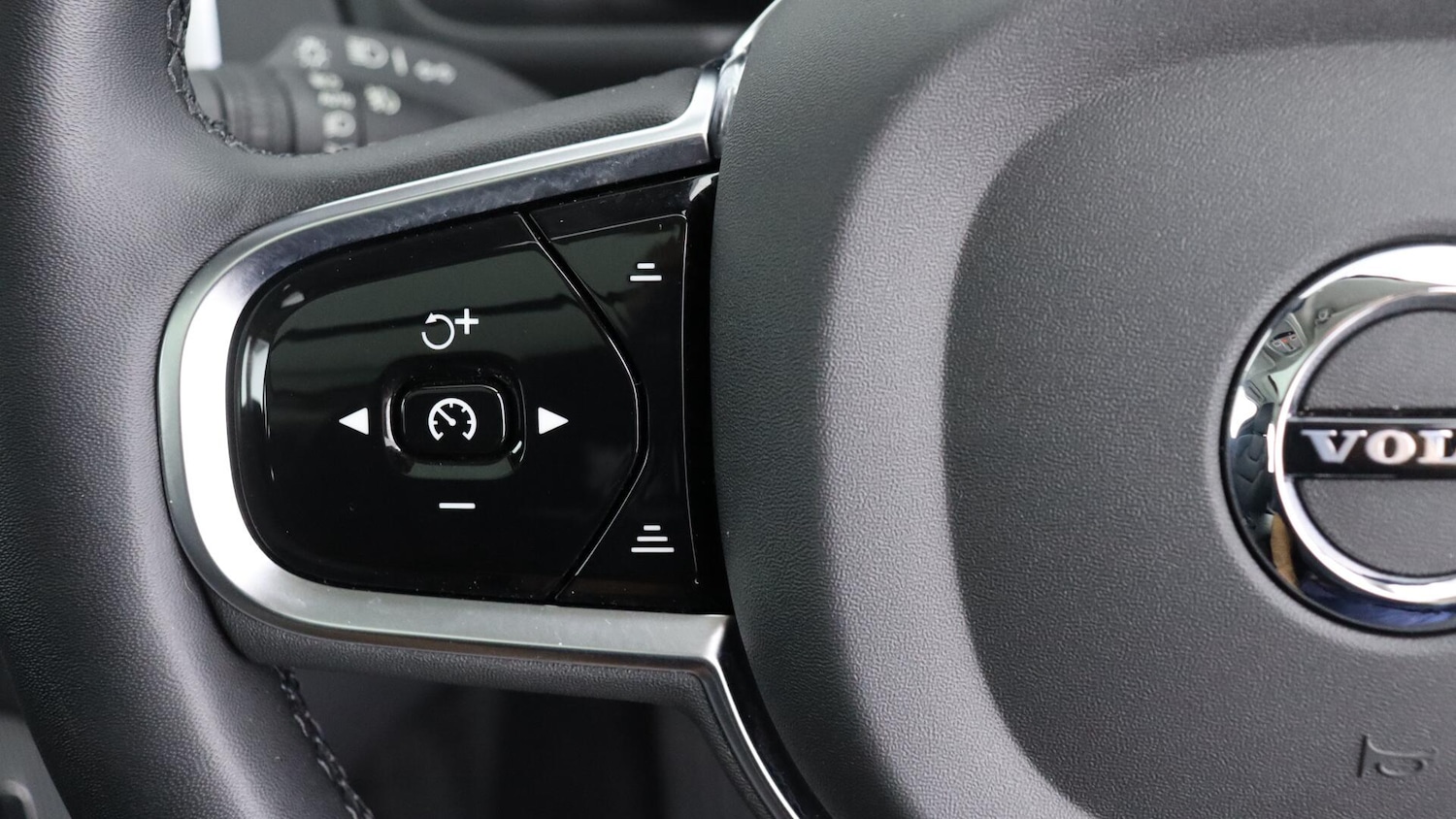 Used Volvo XC90 2023 for sale - 76085022: Photo 21