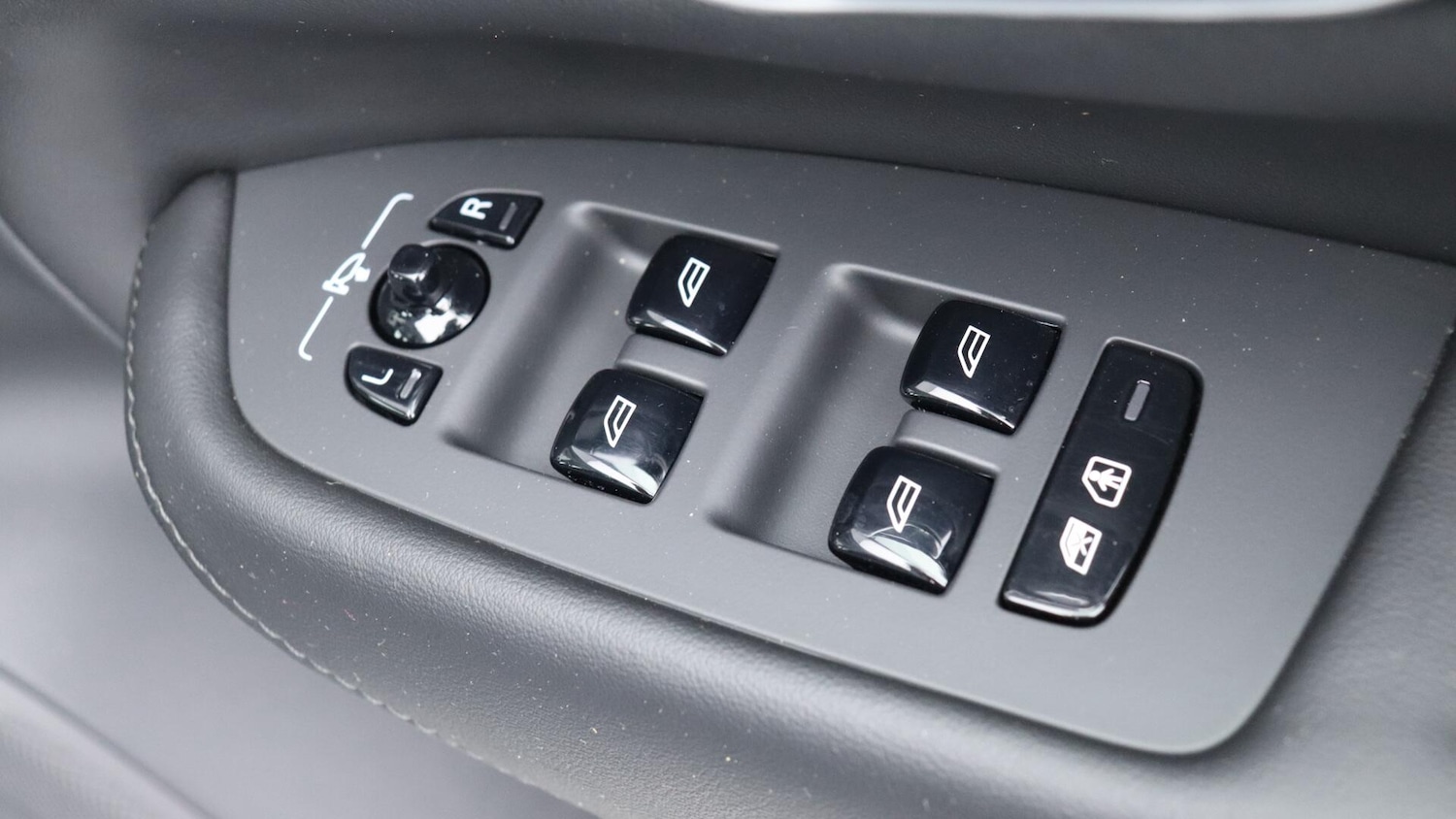 Used Volvo XC90 2023 for sale - 76085022: Photo 24