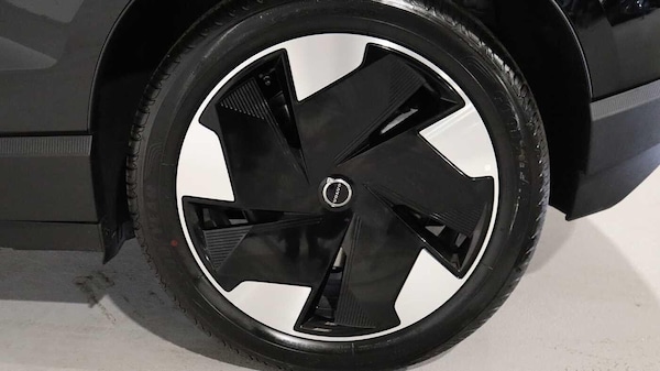 Used Volvo EX30 2025 for sale - 76167451: Photo 12