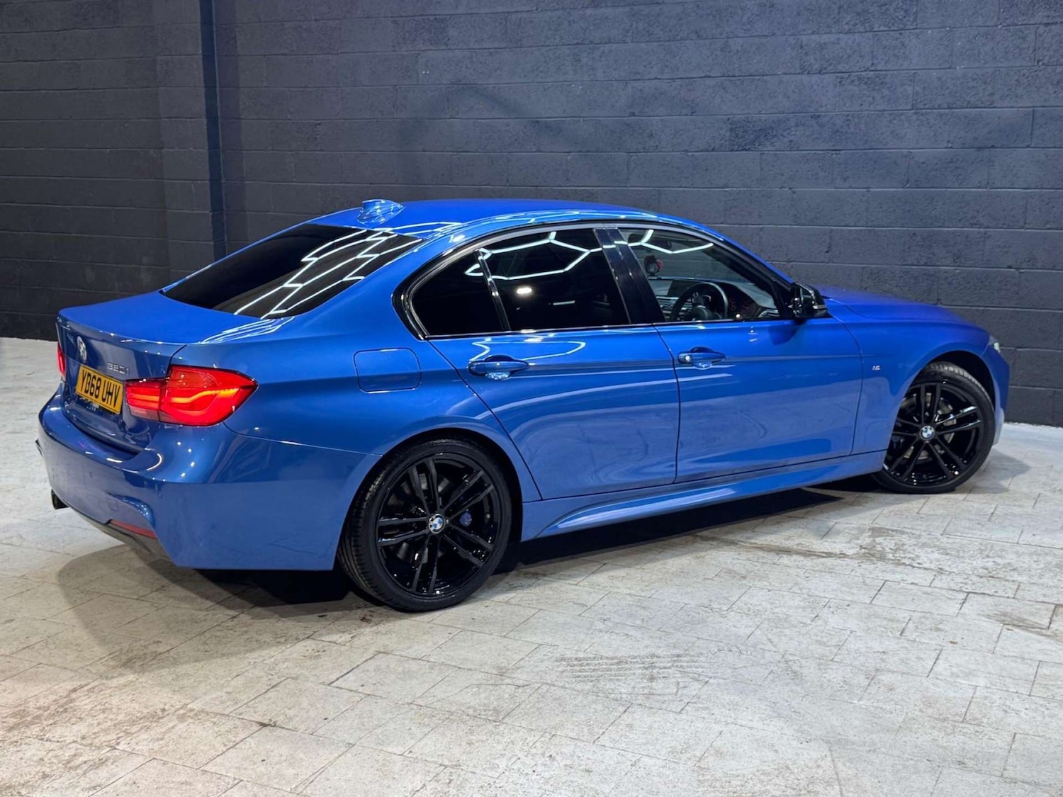 Used BMW 3 Series 2018 for sale - 76397224: Photo 29