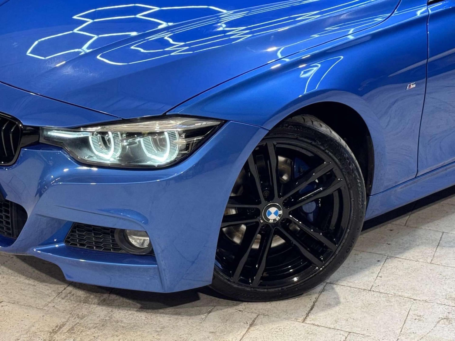 Used BMW 3 Series 2018 for sale - 76397224: Photo 38