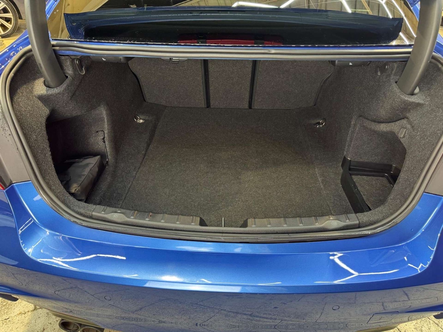 Used BMW 3 Series 2018 for sale - 76397224: Photo 40