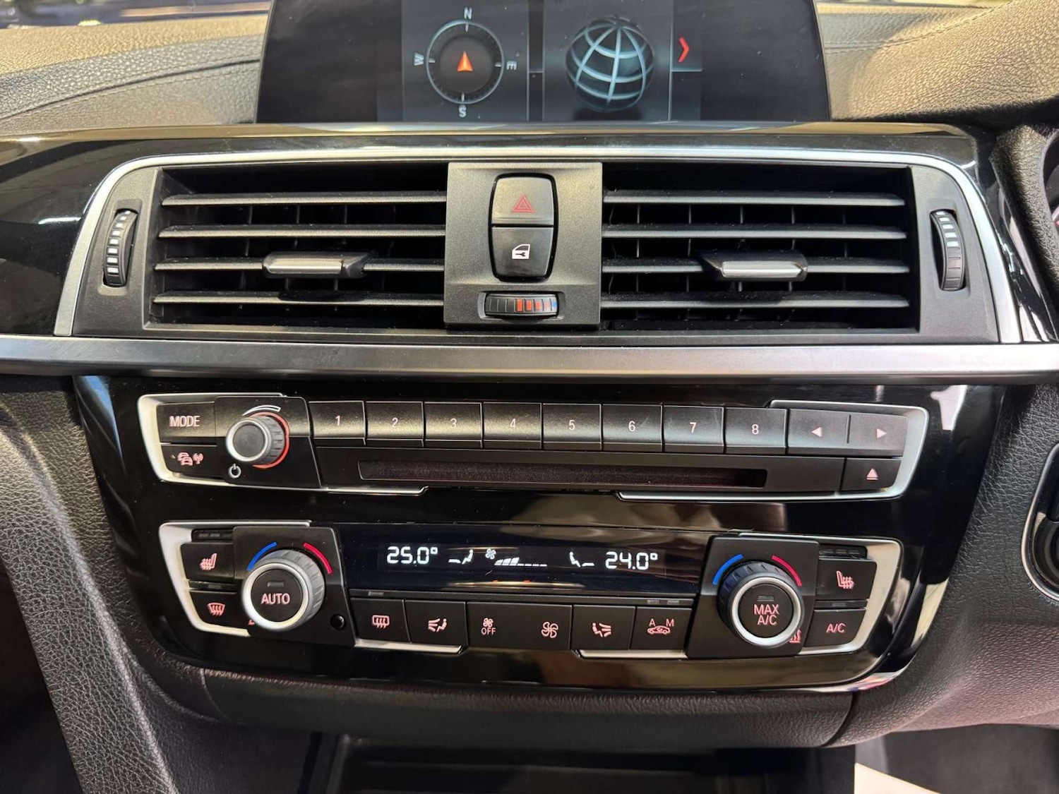 Used BMW 3 Series 2018 for sale - 76397224: Photo 45