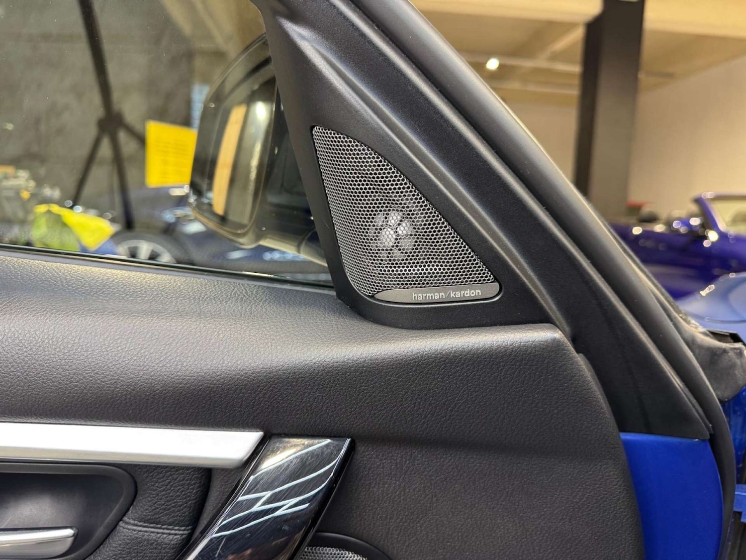 Used BMW 3 Series 2018 for sale - 76397224: Photo 64