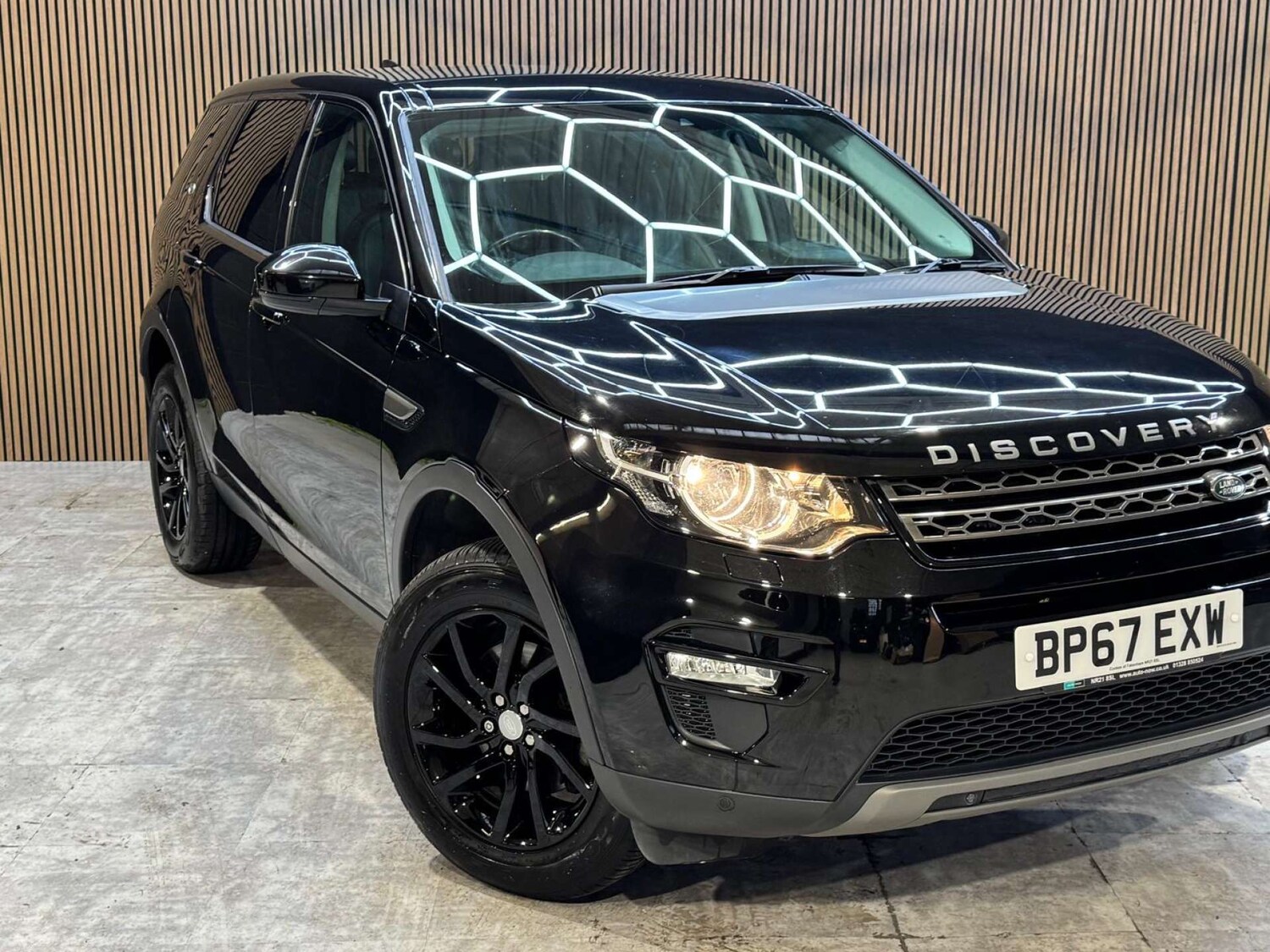 Used Land Rover Discovery Sport 2018 for sale - 77833267: Photo 13