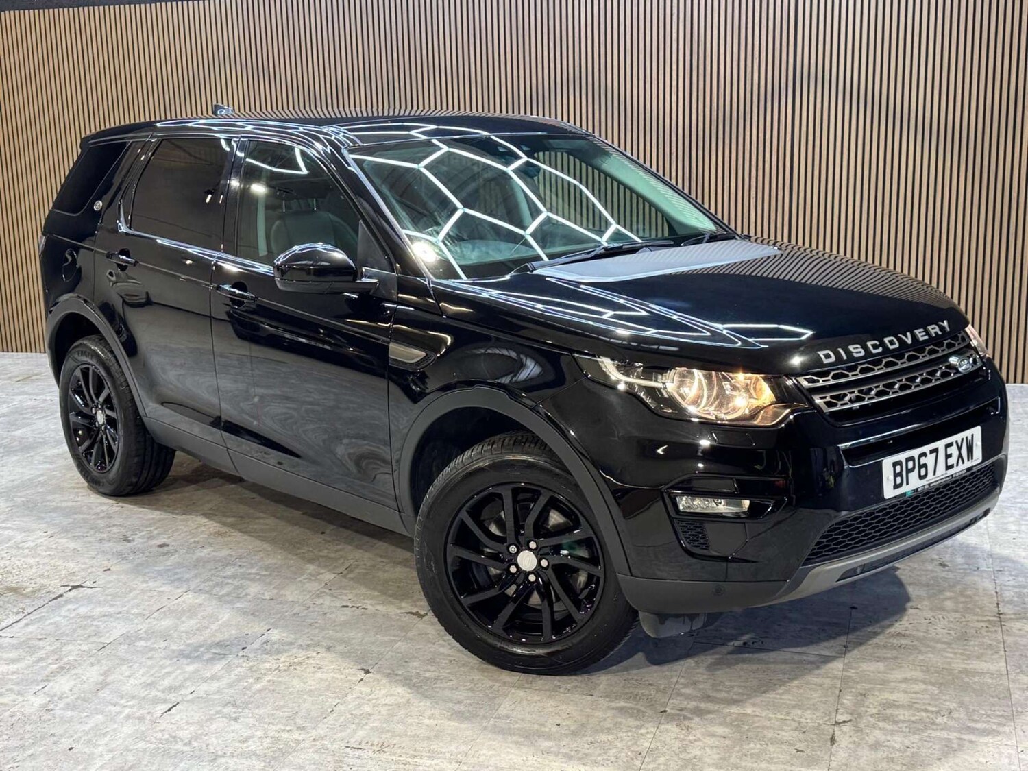 Used Land Rover Discovery Sport 2018 for sale - 77833267: Photo 15