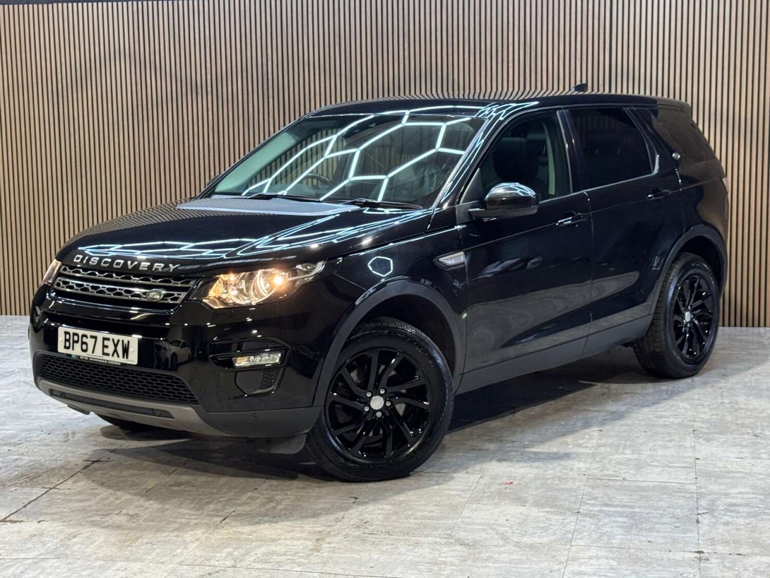 Used Land Rover Discovery Sport 2018 for sale - 77833267: Photo 35