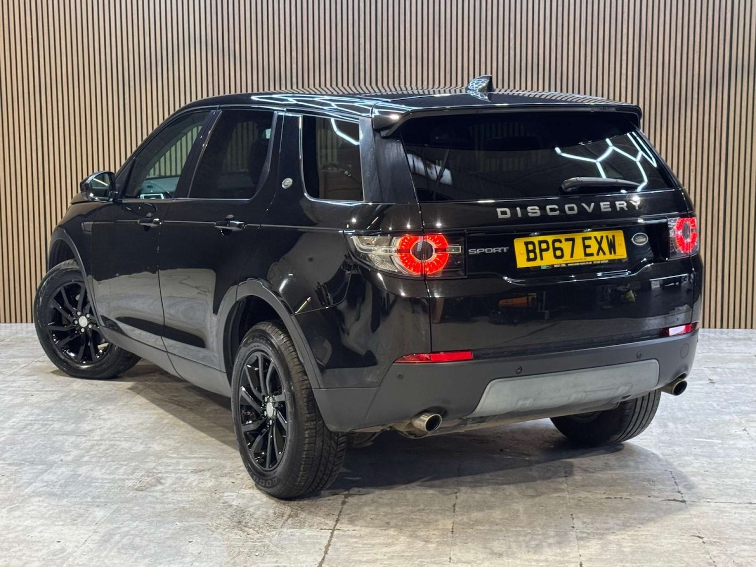 Used Land Rover Discovery Sport 2018 for sale - 77833267: Photo 5