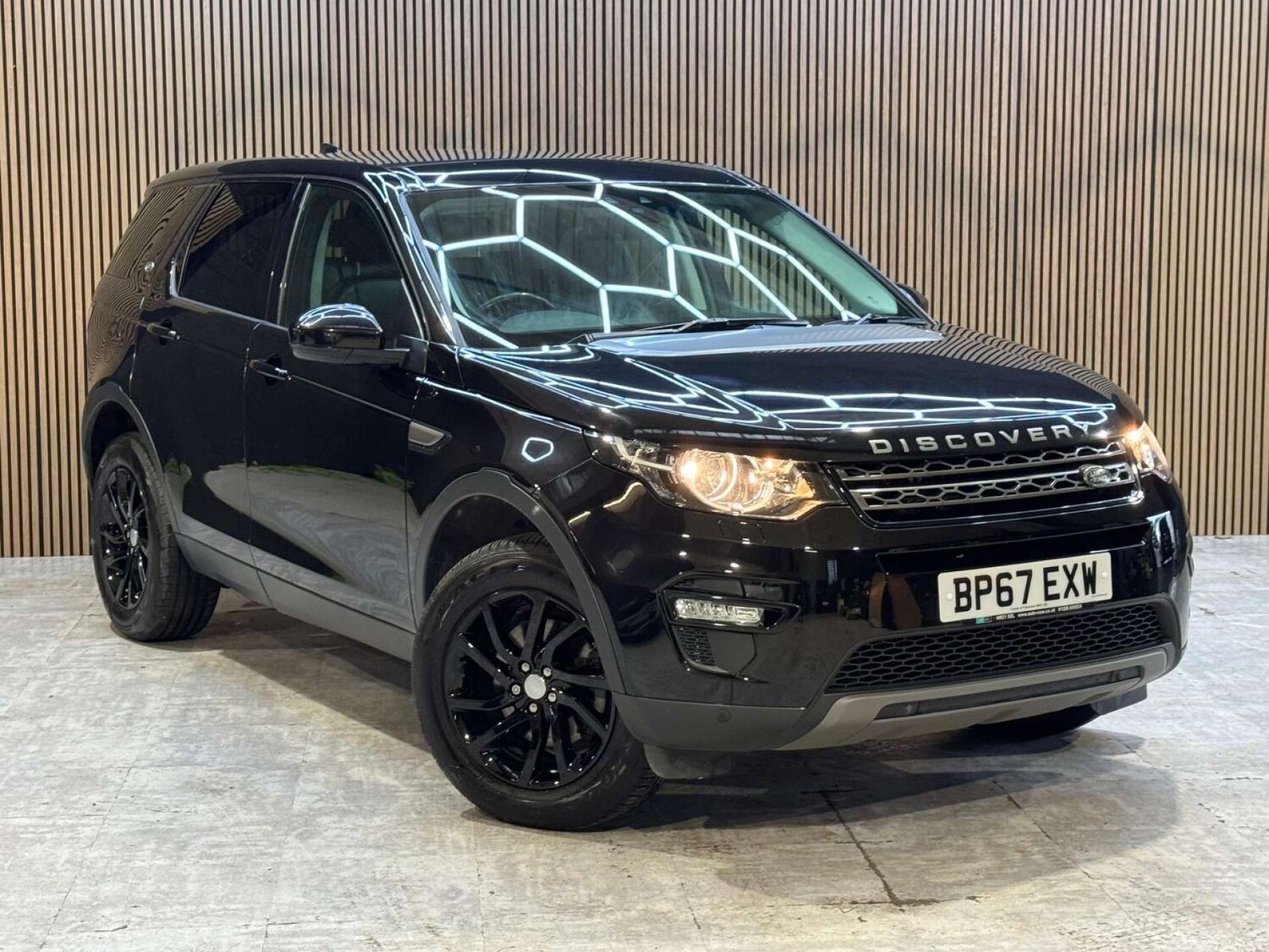 Used Land Rover Discovery Sport 2018 for sale - 77833267: Photo 7