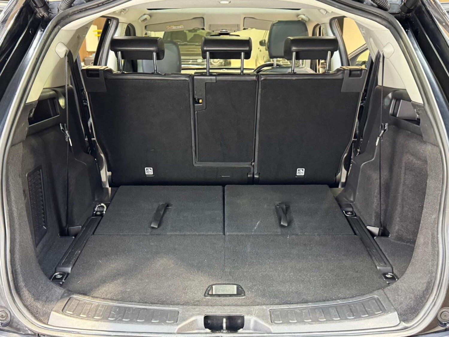 Used Land Rover Discovery Sport 2018 for sale - 77833267: Photo 79