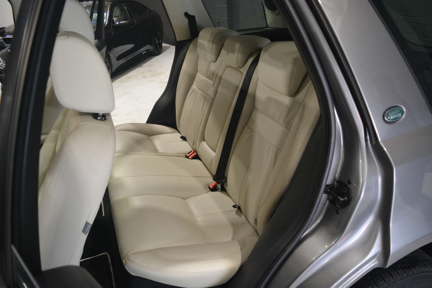 Used Land Rover Freelander 2011 for sale - 76277546: Photo 42