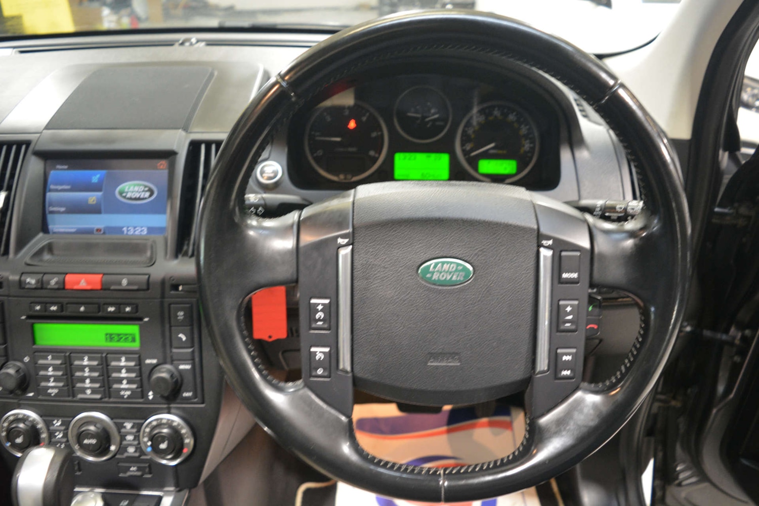 Used Land Rover Freelander 2011 for sale - 76277546: Photo 47