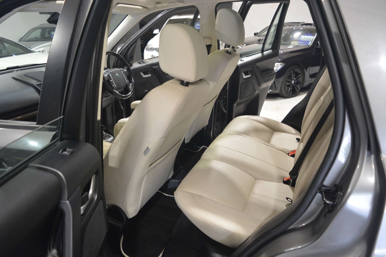 Used Land Rover Freelander 2011 for sale - 76277546: Photo 6
