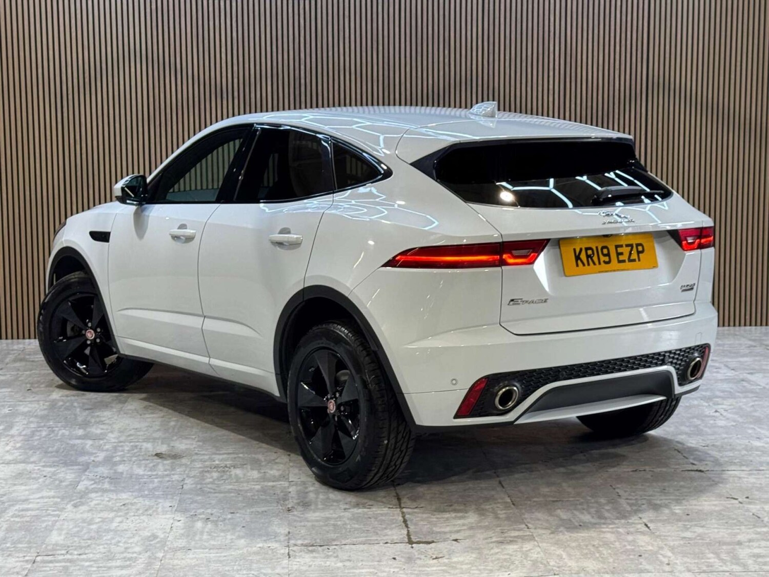 Used Jaguar E-Pace 2019 for sale - 78106762: Photo 27