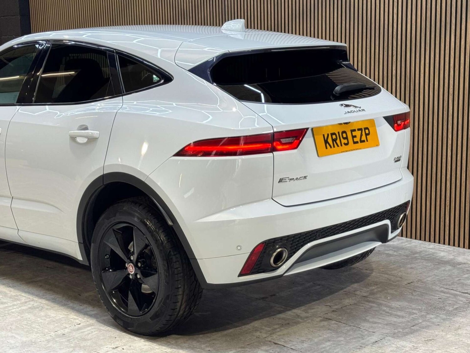 Used Jaguar E-Pace 2019 for sale - 78106762: Photo 32