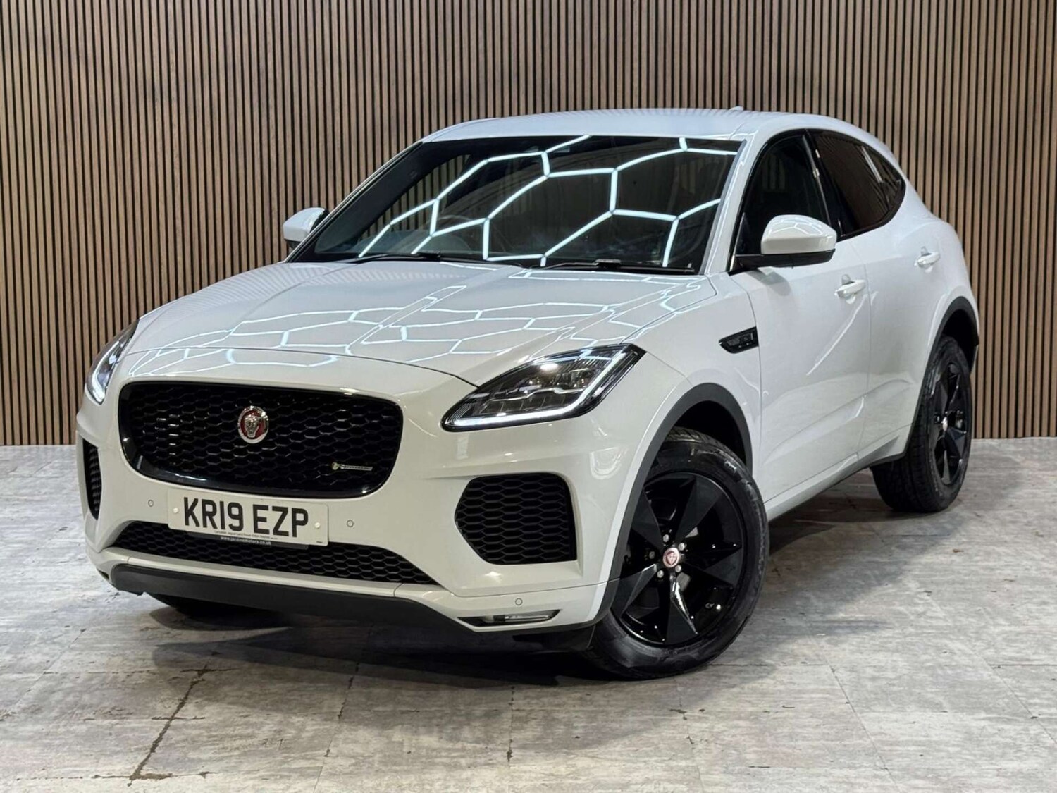 Used Jaguar E-Pace 2019 for sale - 78106762: Photo 34
