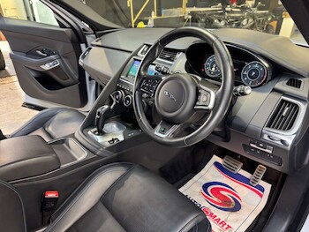 Used Jaguar E-Pace 2019 for sale - 78106762: Photo