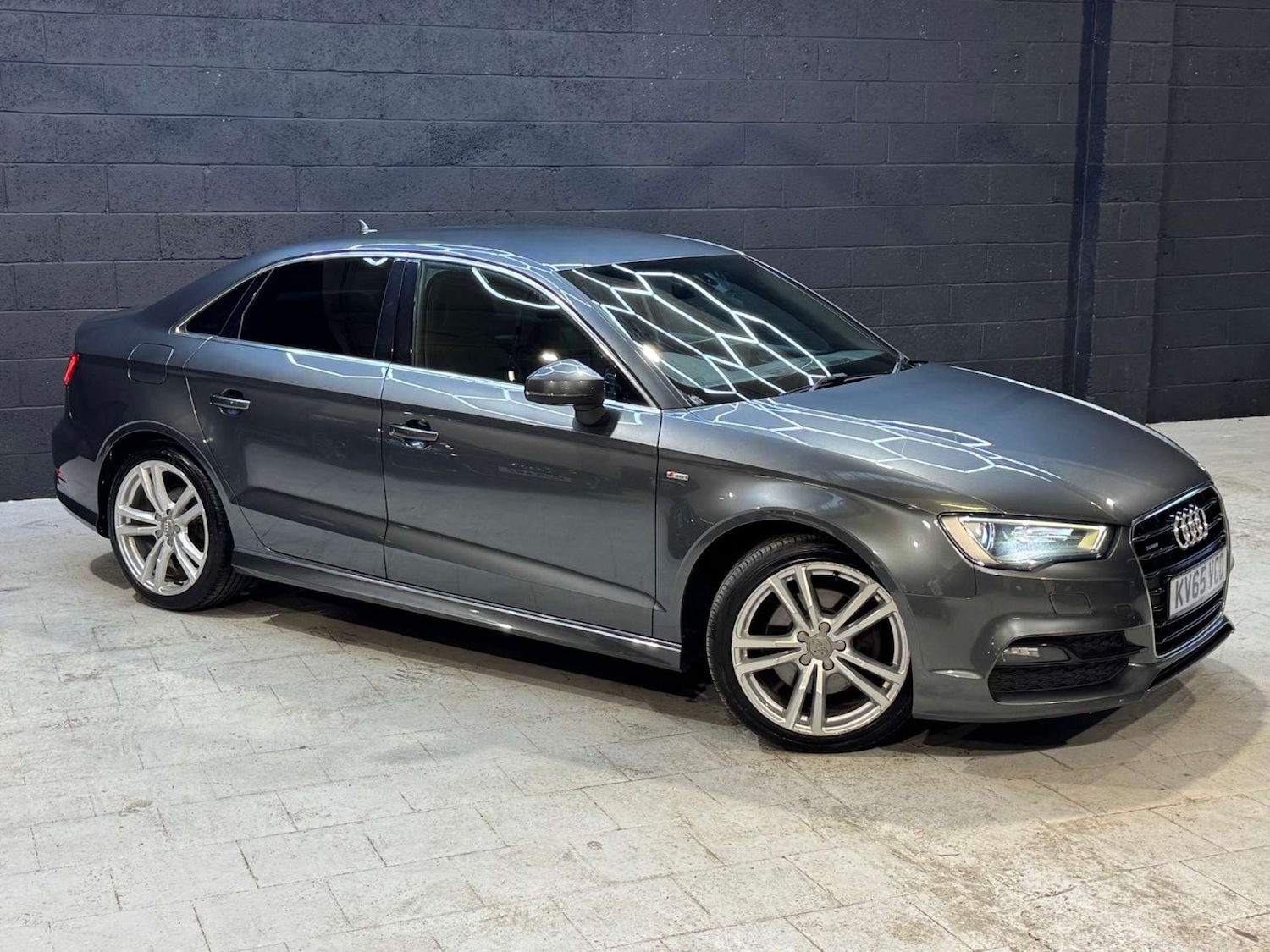 Used Audi A3 2015 for sale - 76601366: Photo 10