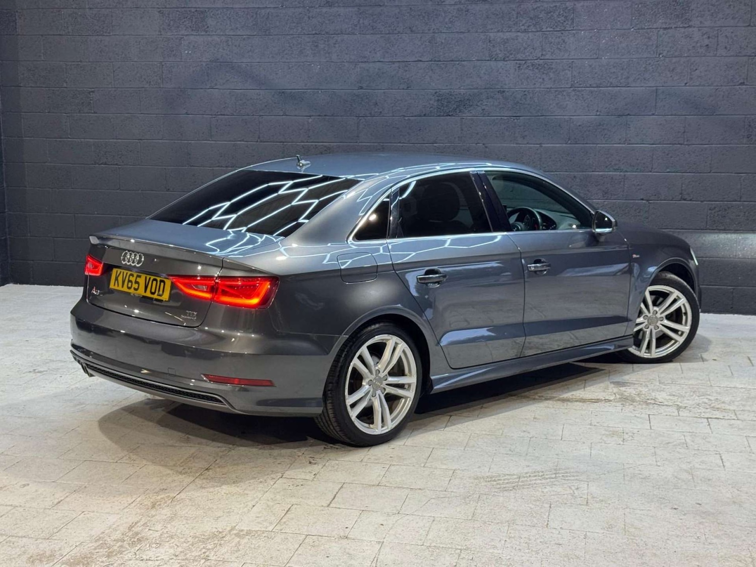 Used Audi A3 2015 for sale - 76601366: Photo 15