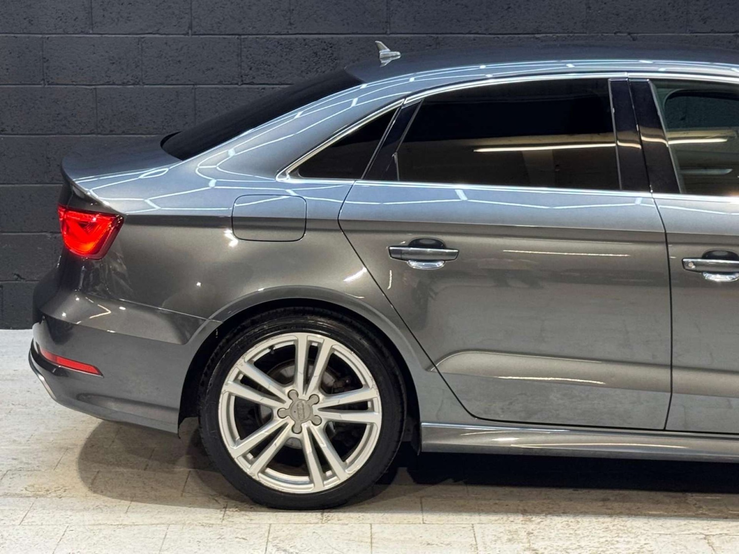 Used Audi A3 2015 for sale - 76601366: Photo 16