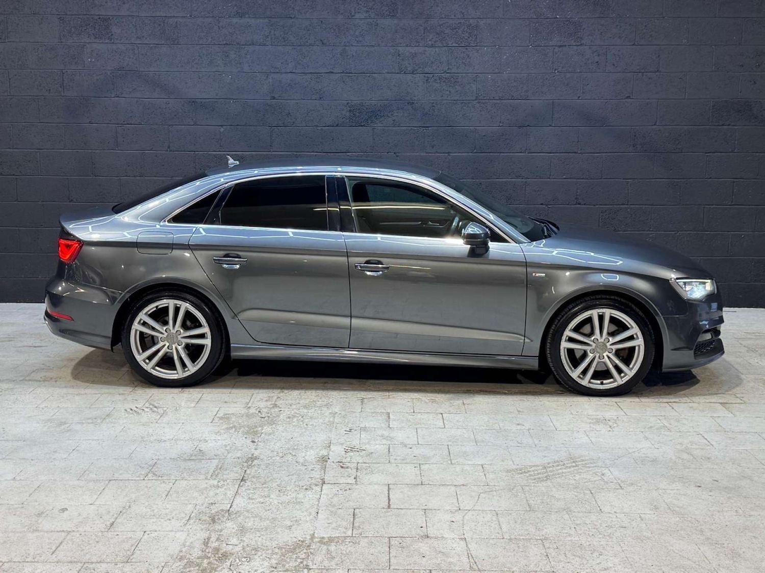 Used Audi A3 2015 for sale - 76601366: Photo 17