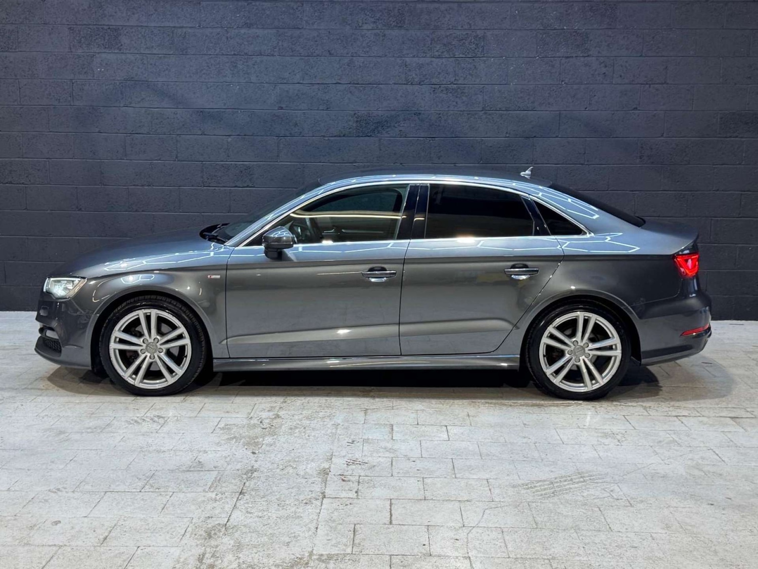Used Audi A3 2015 for sale - 76601366: Photo 26
