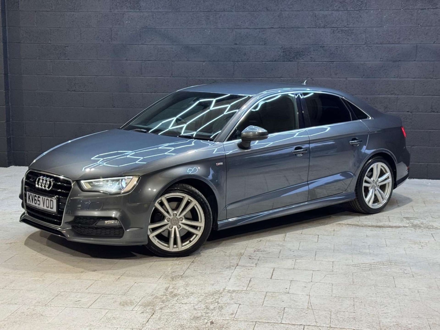 Used Audi A3 2015 for sale - 76601366: Photo 32