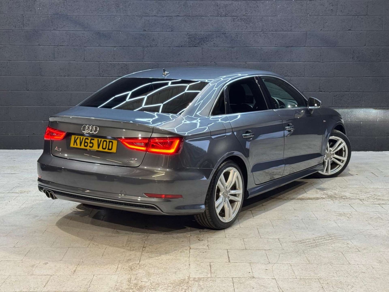 Used Audi A3 2015 for sale - 76601366: Photo 5