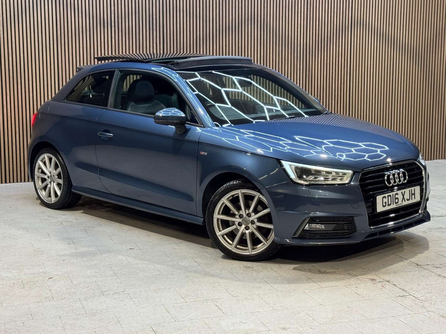 Used Audi A1 2016 for sale - 77101109: Photo 8