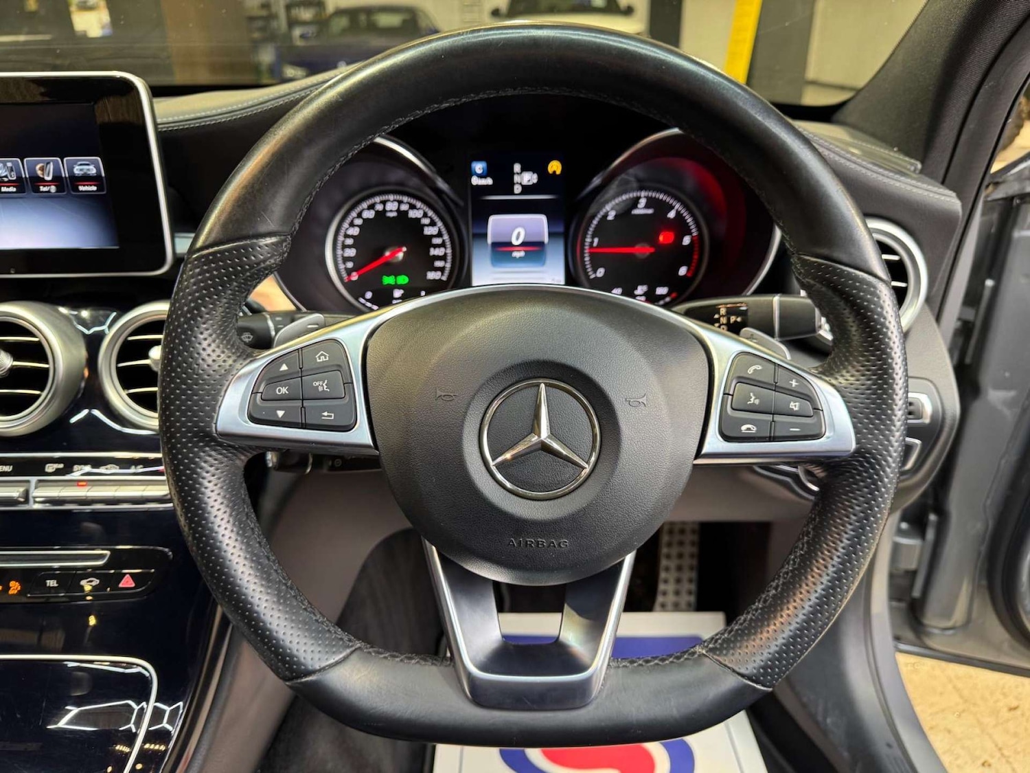 Used Mercedes-Benz C Class 2015 for sale - 77084206: Photo 47