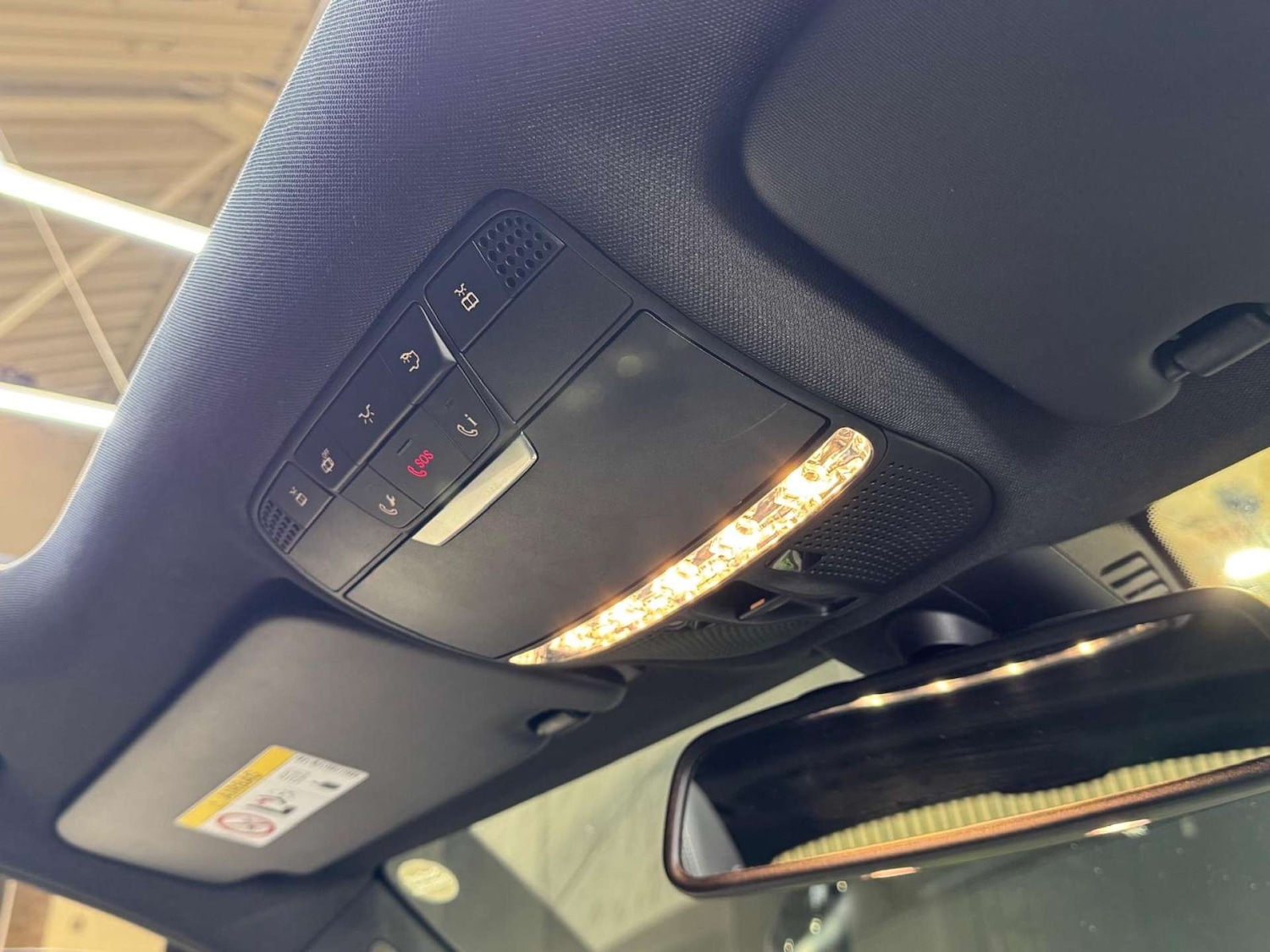 Used Mercedes-Benz C Class 2015 for sale - 77084206: Photo 59