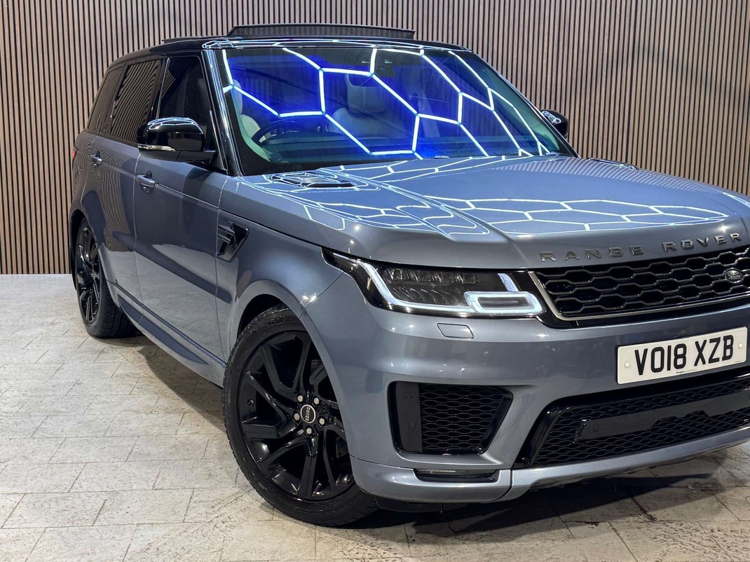Used Land Rover Range Rover Sport 2018 for sale - 77392215: Photo 10