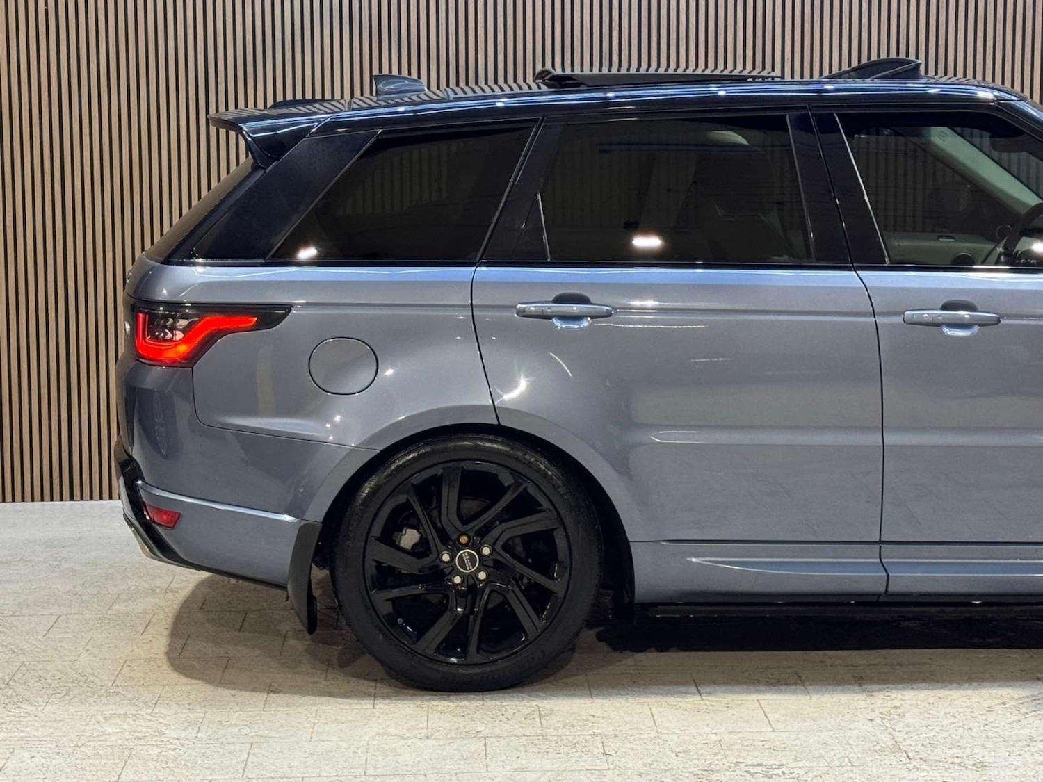 Used Land Rover Range Rover Sport 2018 for sale - 77392215: Photo 14