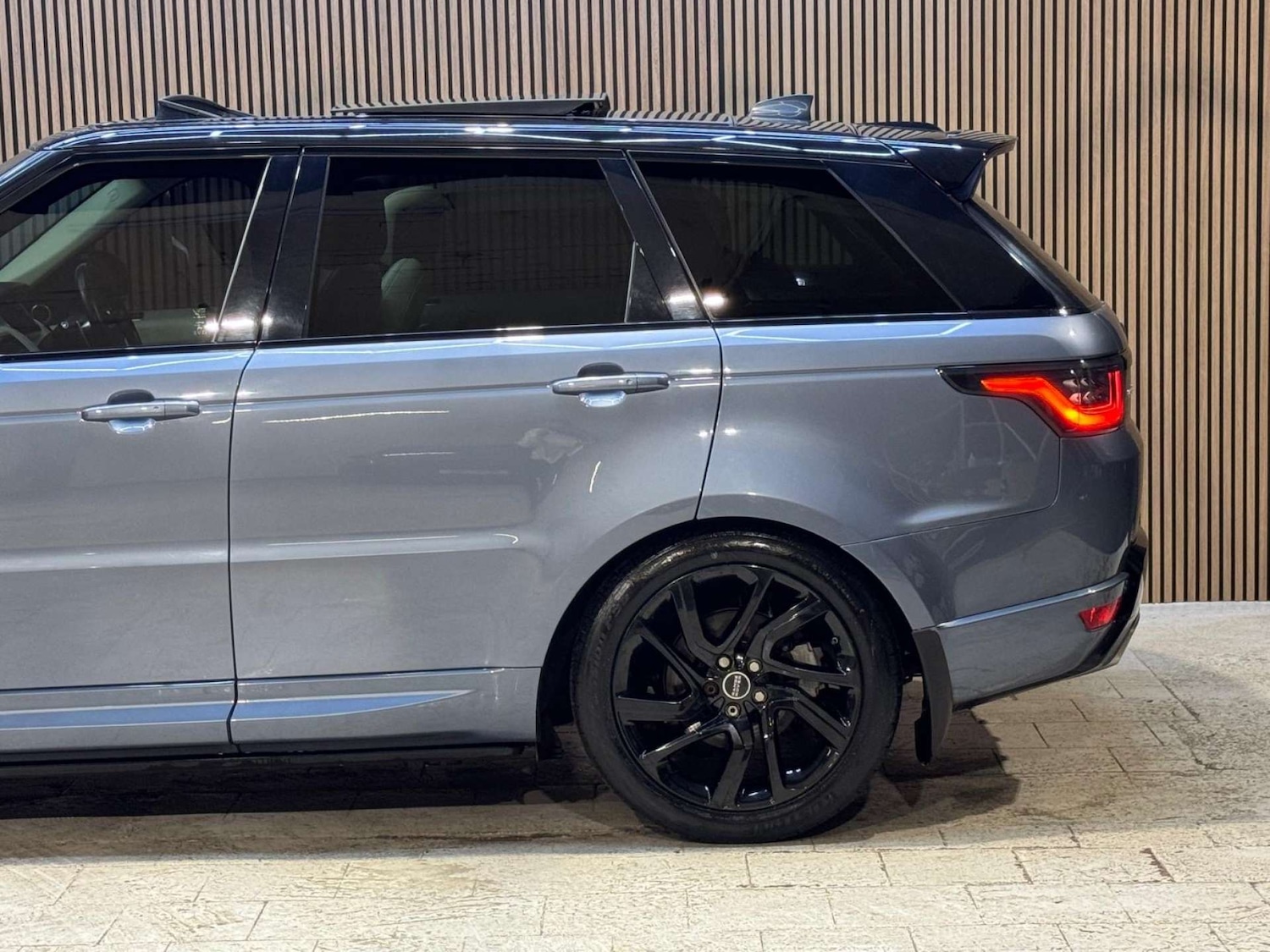 Used Land Rover Range Rover Sport 2018 for sale - 77392215: Photo 28
