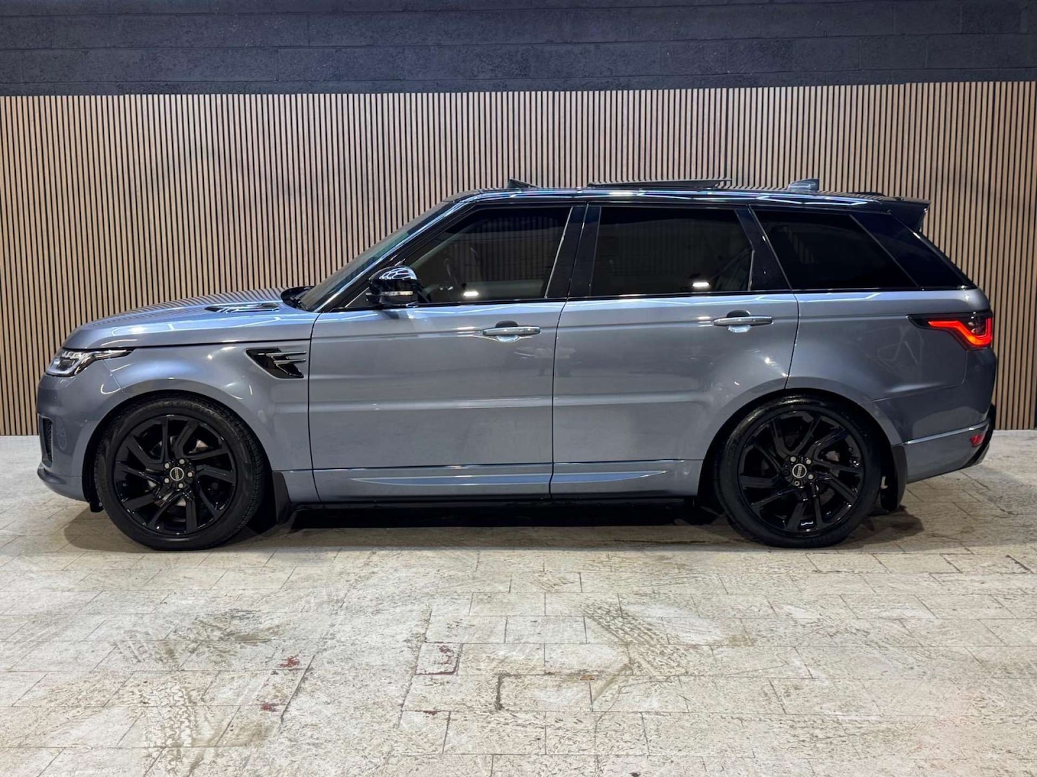 Used Land Rover Range Rover Sport 2018 for sale - 77392215: Photo 29