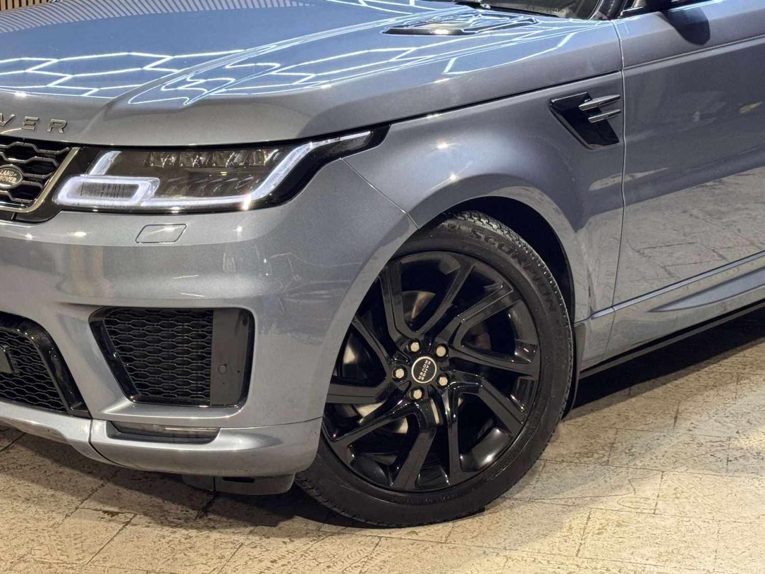 Used Land Rover Range Rover Sport 2018 for sale - 77392215: Photo 40